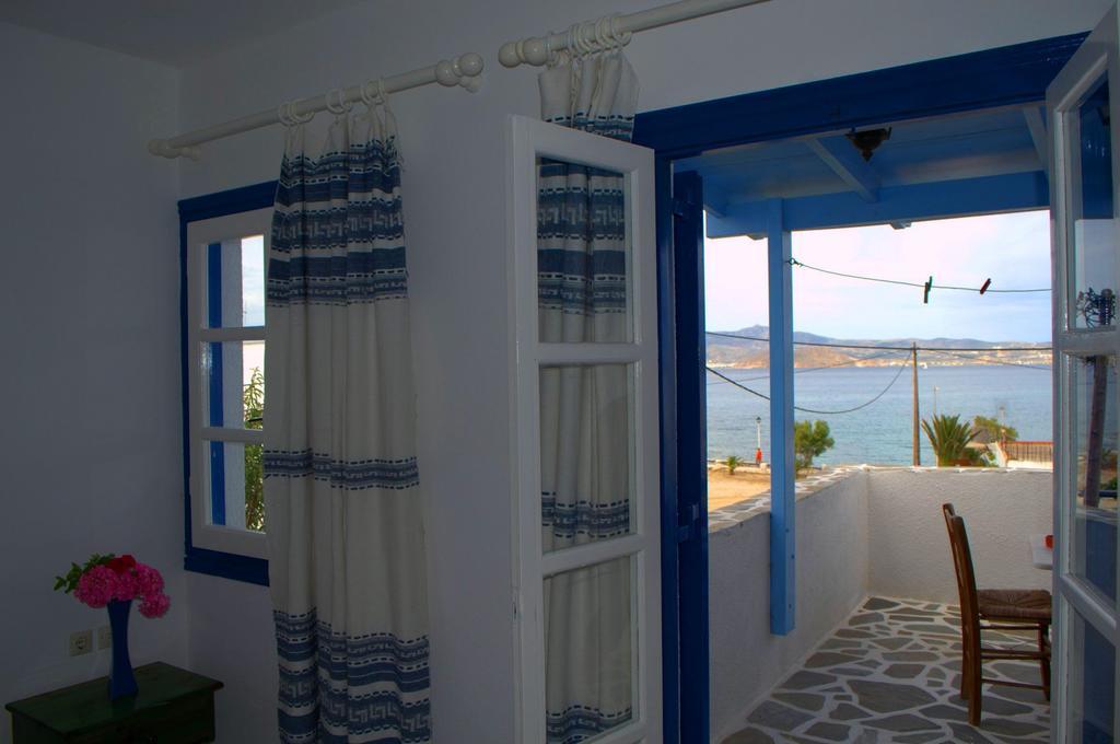 Sunset Apart otel Agios Prokopios  Oda fotoğraf