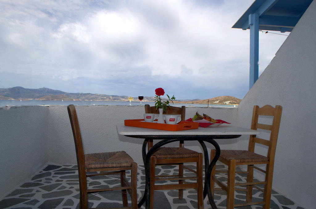 Sunset Apart otel Agios Prokopios  Oda fotoğraf